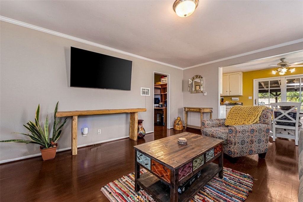 5821 Lime, Cypress CA 90630 - photo 6