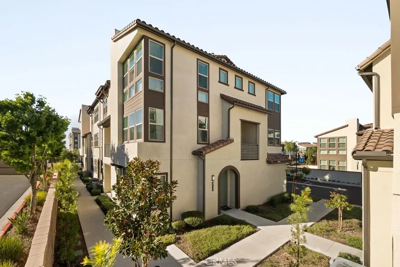 6026 Derby Lane, Cypress, CA 90720