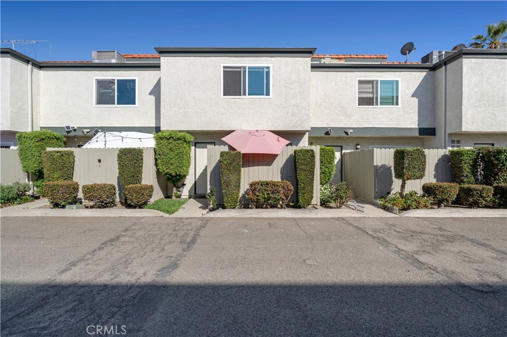 6107 Orange Avenue 11, Cypress CA 90630 - photo 29
