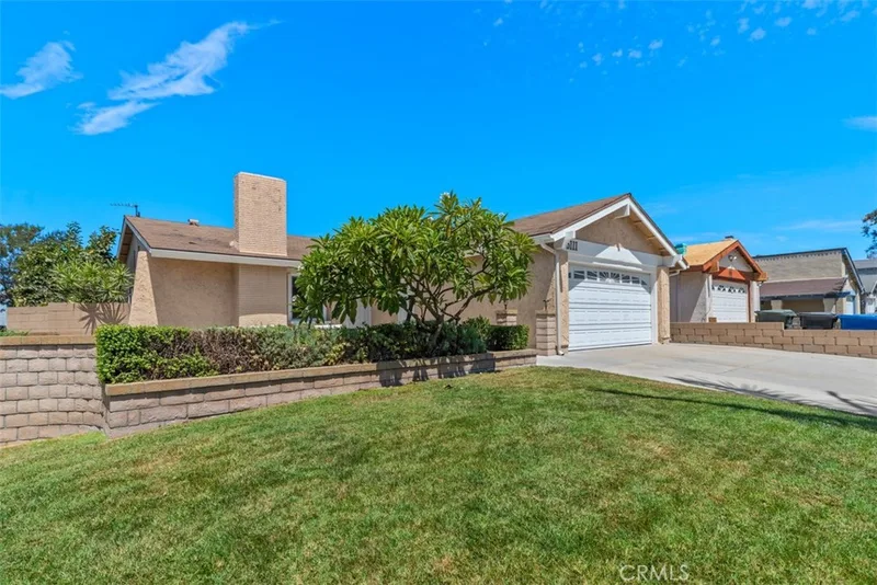 6111 Leyte, Cypress, CA 90630