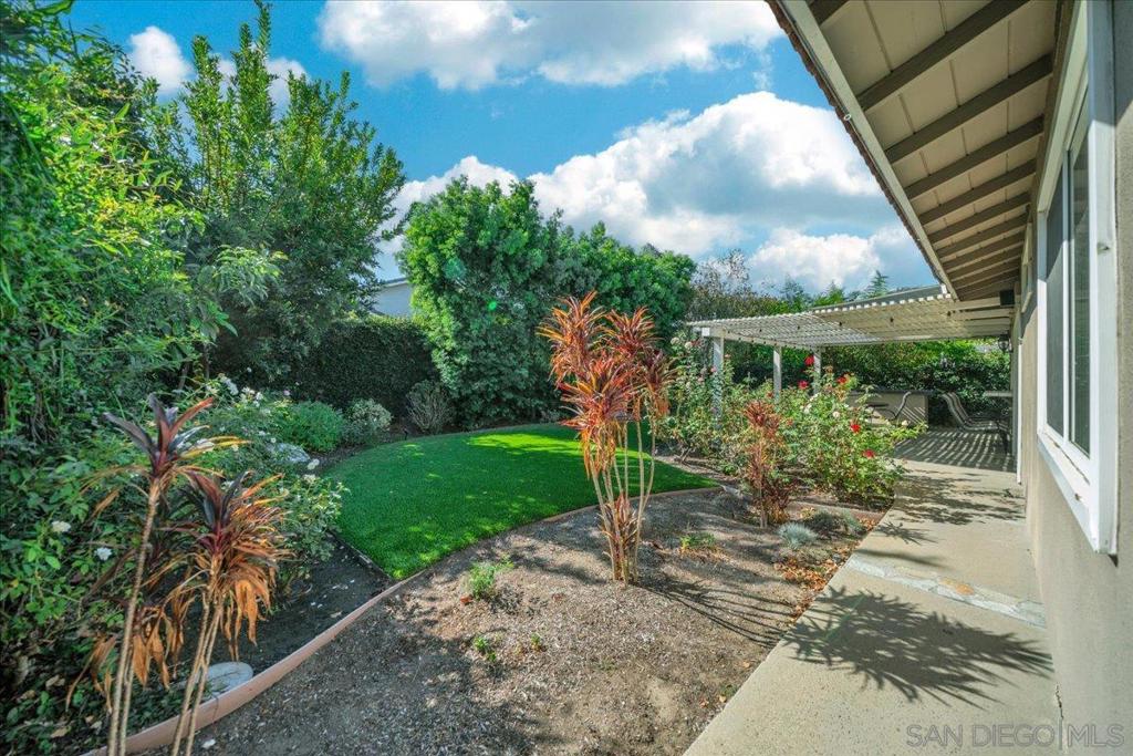 6358 Sombrero Ave, Cypress CA 90630 - photo 34