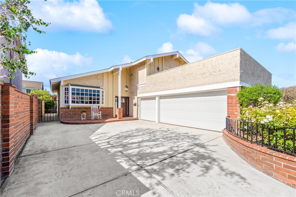 6402 Cantiles Avenue, Cypress CA 90630 - photo 1