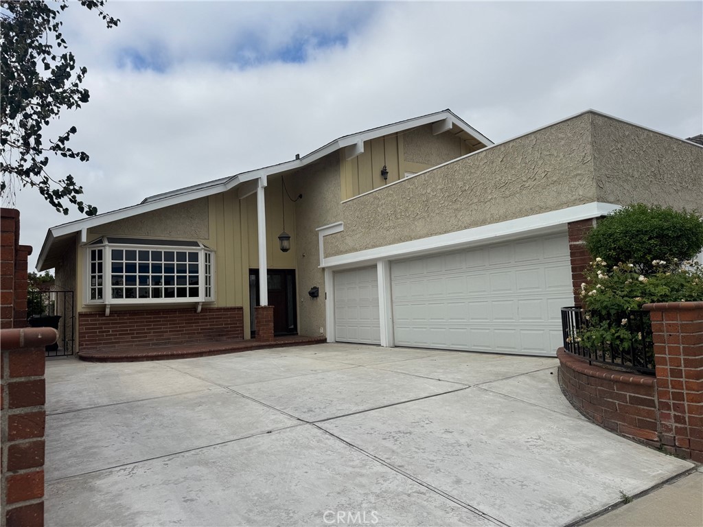 6402 Cantiles, Cypress CA 90630 - photo 1