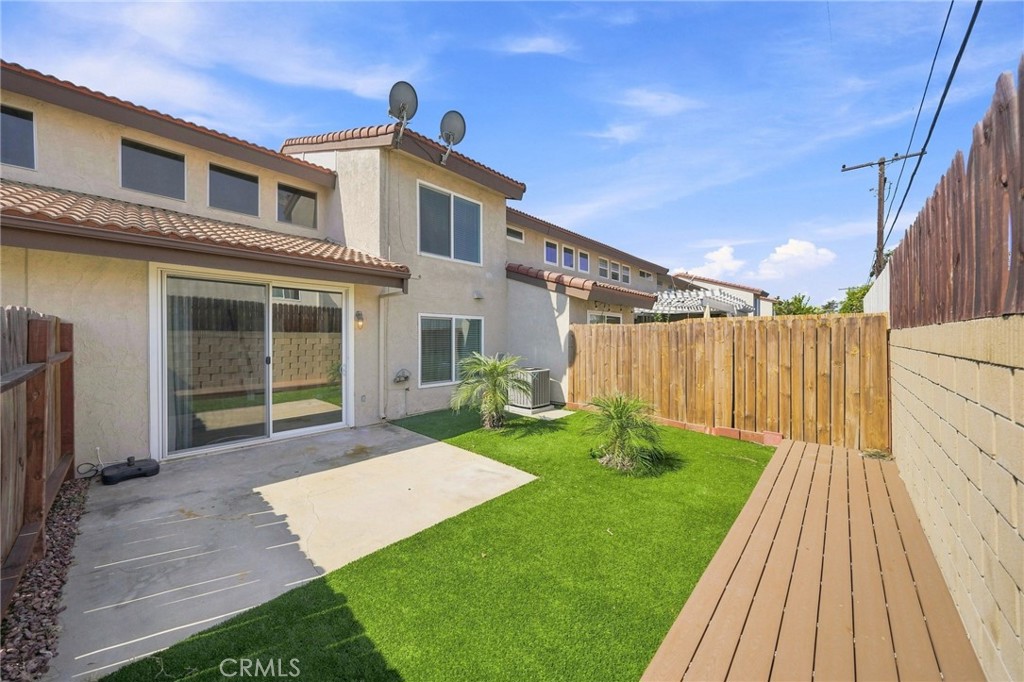 6461 Casa Verde, Cypress CA 90630 - photo 22