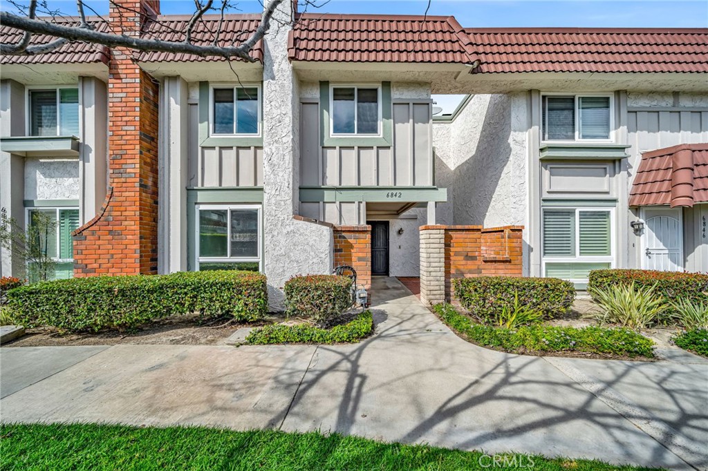 6842 Amelia Way, Cypress CA 90630 - photo 1