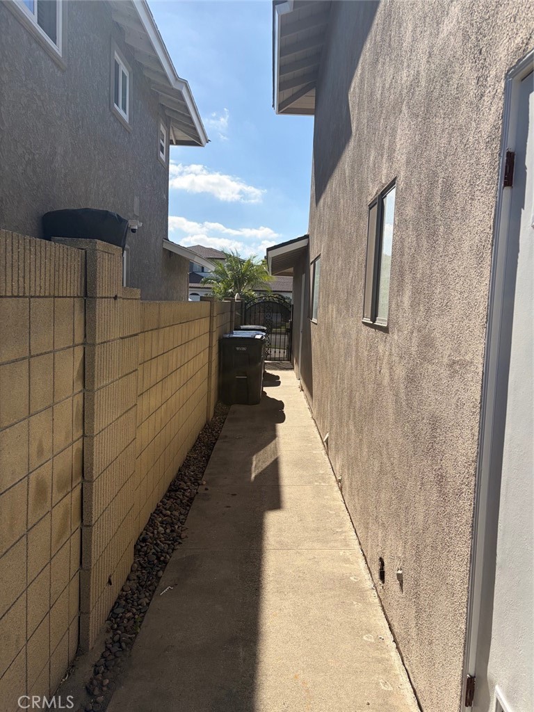 side area - 6859 Tahiti, Cypress CA 90630 - photo 6
