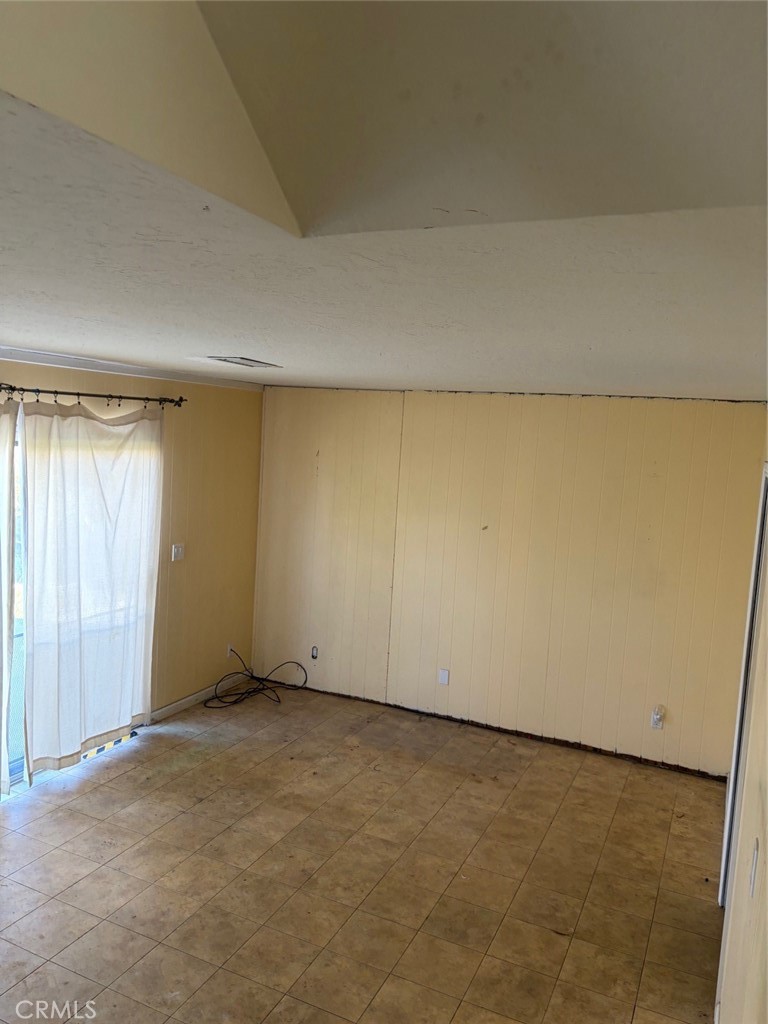 family room - 6859 Tahiti, Cypress CA 90630 - photo 7