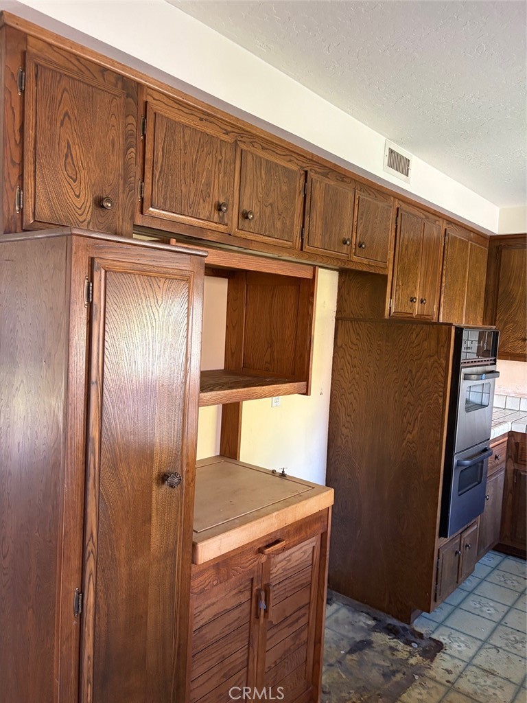 kitchen - 6859 Tahiti, Cypress CA 90630 - photo 10