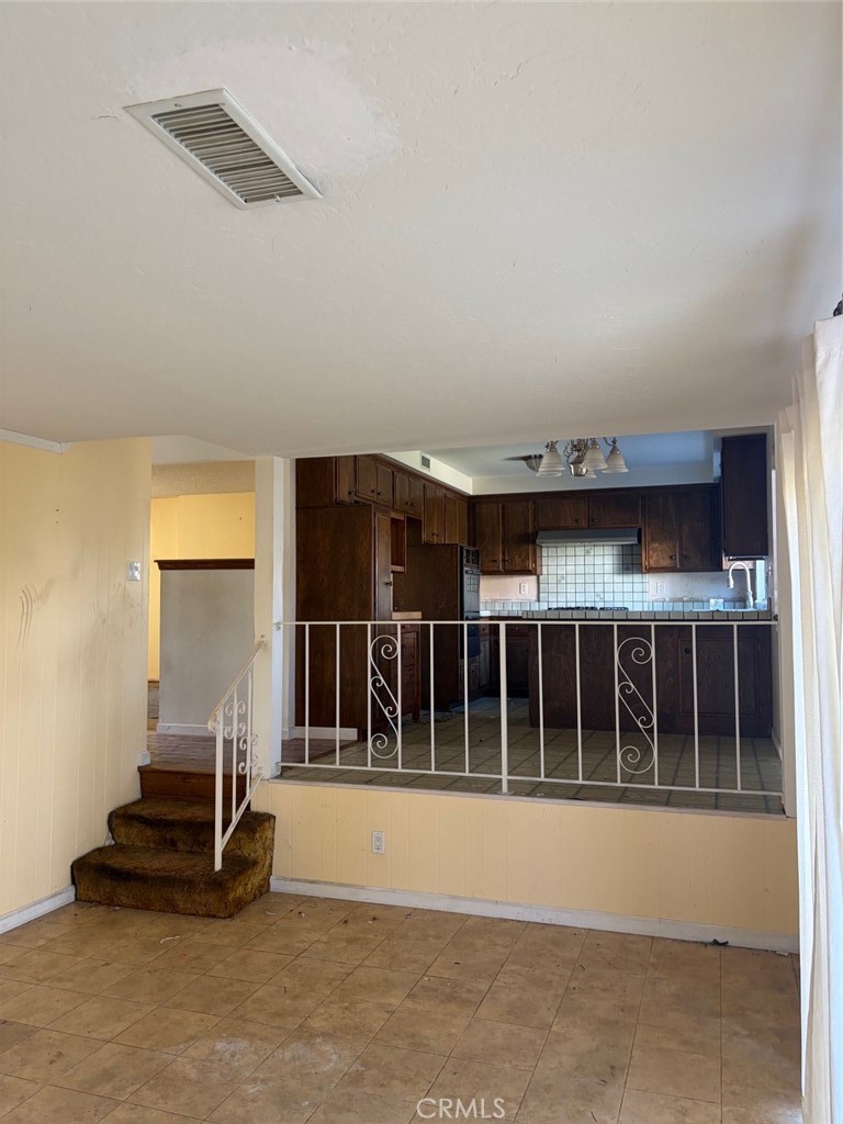 family room - 6859 Tahiti, Cypress CA 90630 - photo 12