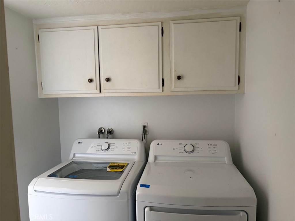 laundry room - 6859 Tahiti, Cypress CA 90630 - photo 14