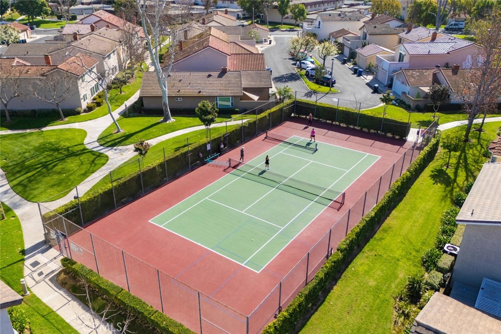 6860 Southampton Drive, Cypress CA 90630 - photo 8