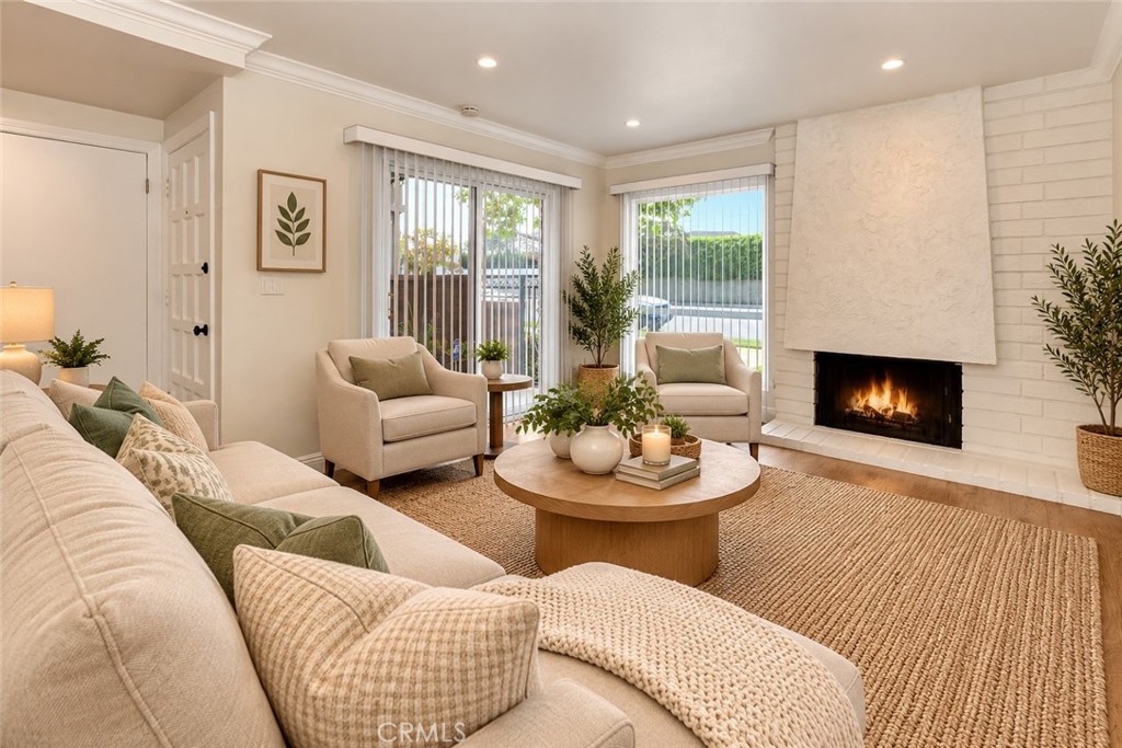 6907 Orangewood, Cypress CA 90630 - photo 7