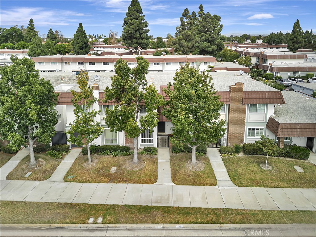 6907 Orangewood, Cypress CA 90630 - photo 39