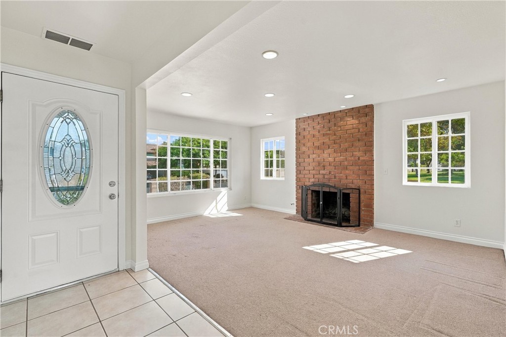 Welcome home! - 6912 Tahiti, Cypress CA 90630 - photo 1