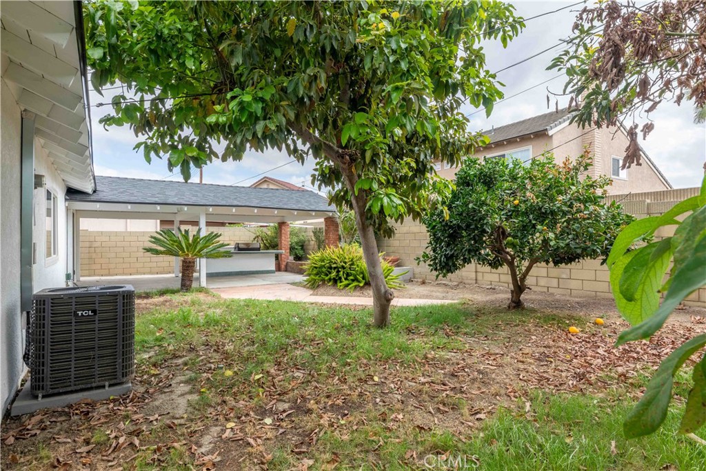 8172 Acacia Street, Cypress CA 90630 - photo 47