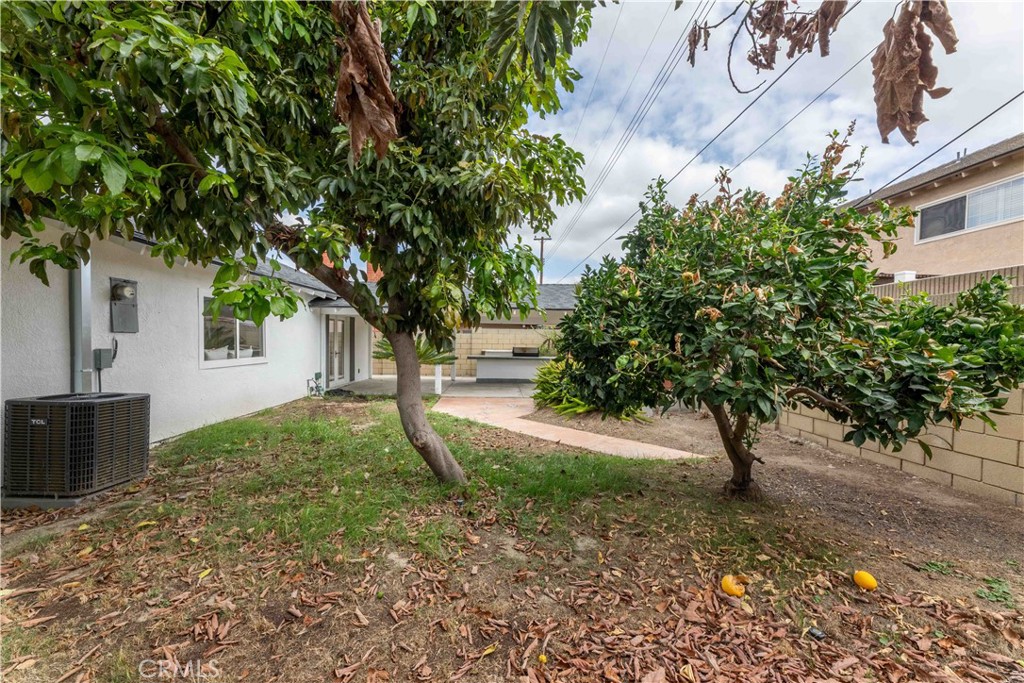 8172 Acacia Street, Cypress CA 90630 - photo 48