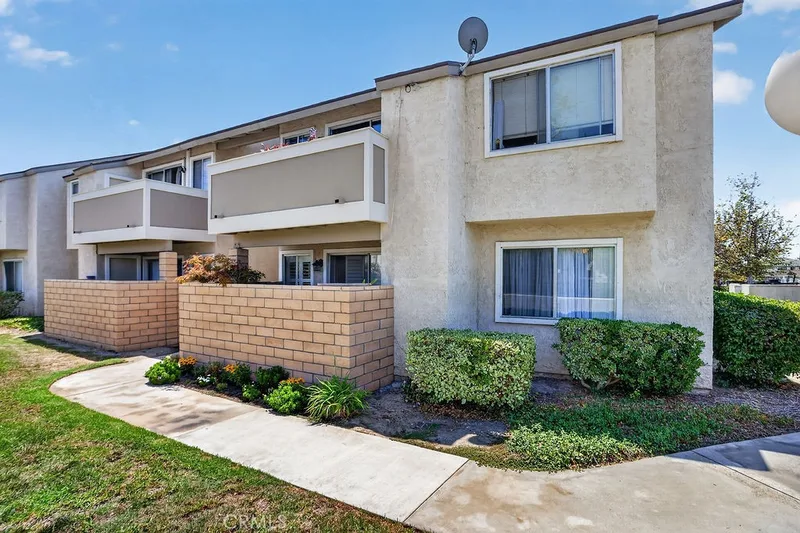 8512 Belmont 31, Cypress