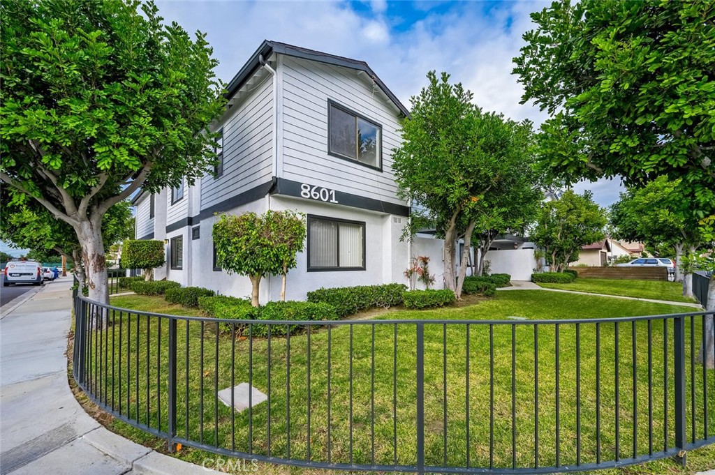 8601 Belmont, Cypress CA 90630 - photo 1