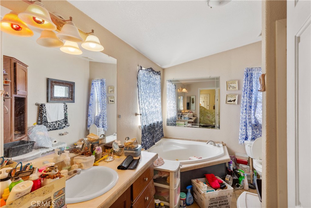 9080 Bloomfield 116, Cypress CA 90630 - photo 8