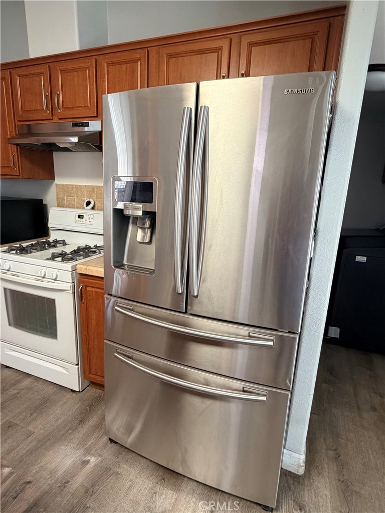 Appliance Detail - 9080 Bloomfield 295, Cypress CA 90630 - photo 20