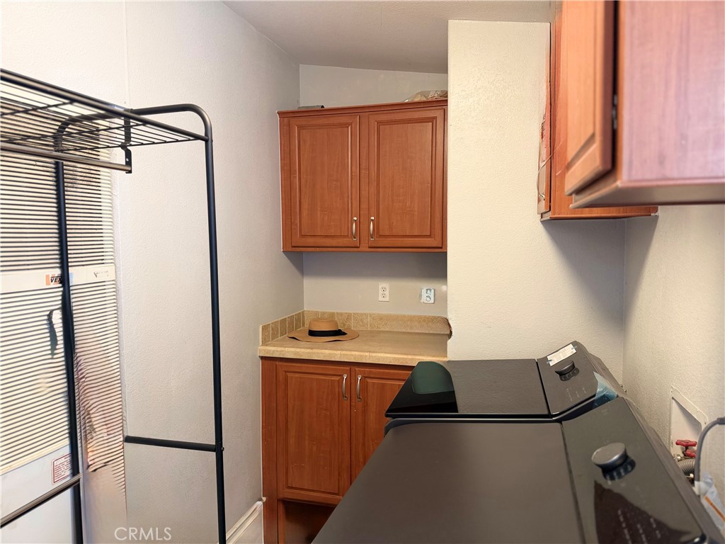 Laundry Room - 9080 Bloomfield 295, Cypress CA 90630 - photo 21