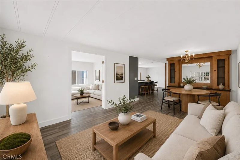 9080 Bloomfield 84, Cypress