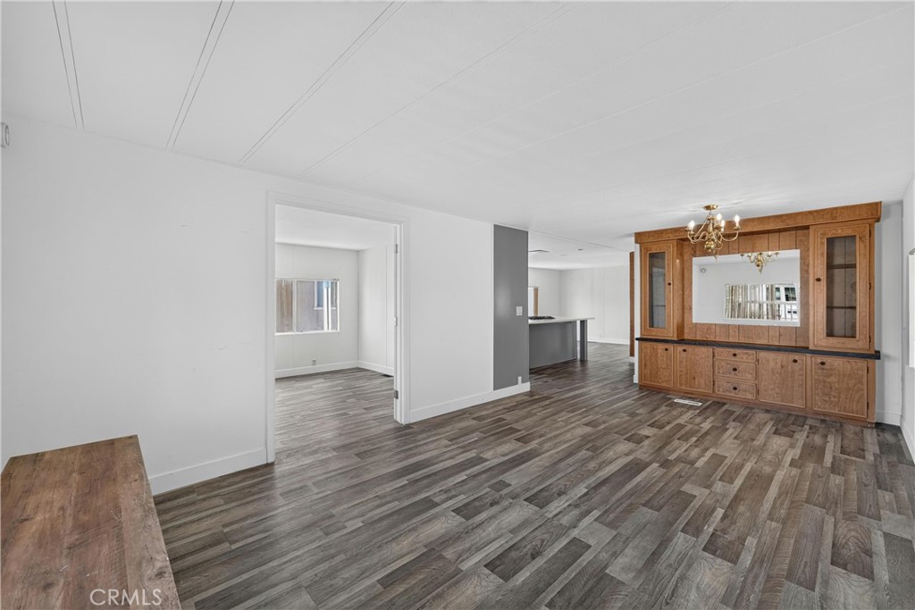 9080 Bloomfield 84, Cypress CA 90630 - photo 5