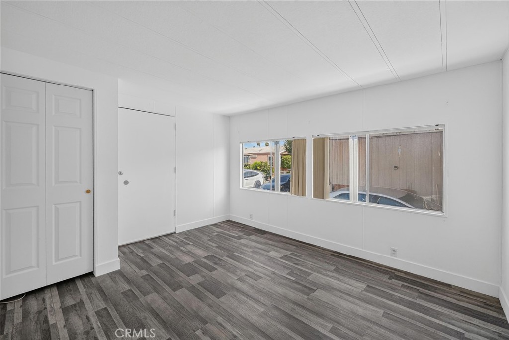 9080 Bloomfield 84, Cypress CA 90630 - photo 6