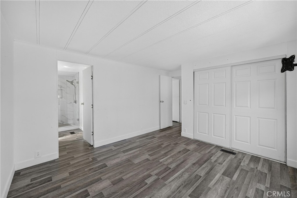 9080 Bloomfield 84, Cypress CA 90630 - photo 17