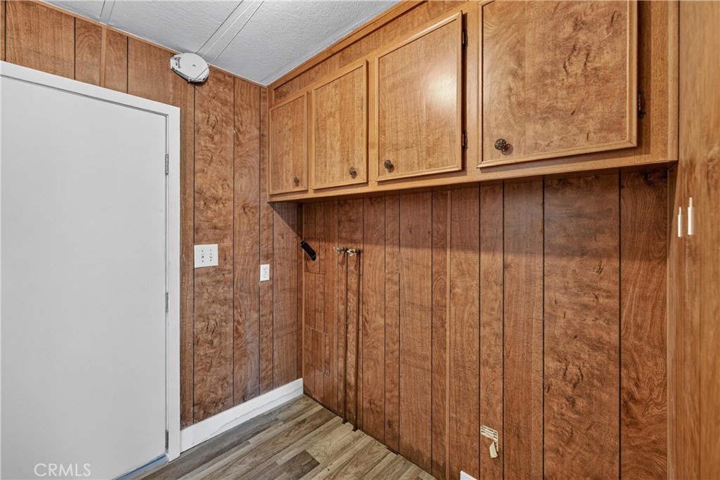 9080 Bloomfield 84, Cypress CA 90630 - photo 22