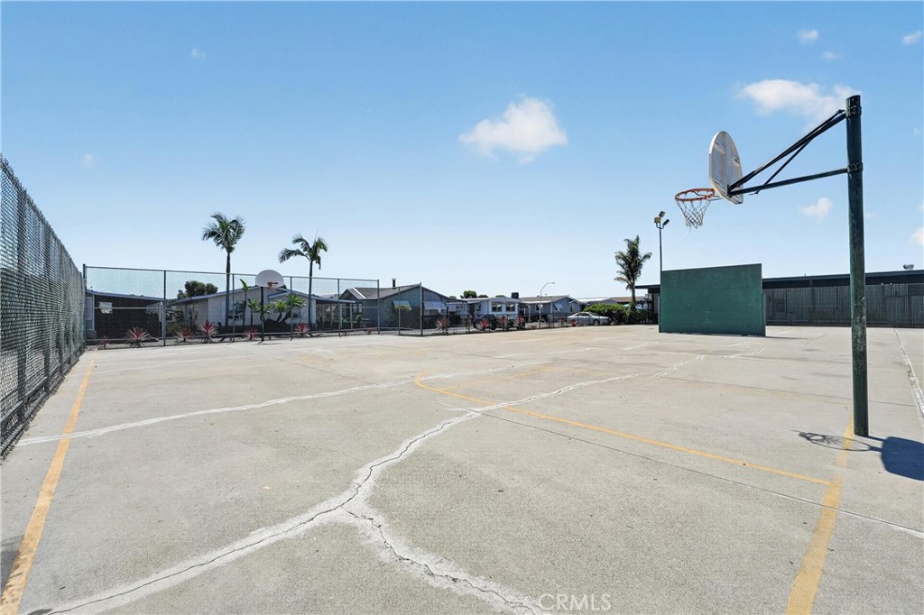 9080 Bloomfield 84, Cypress CA 90630 - photo 28