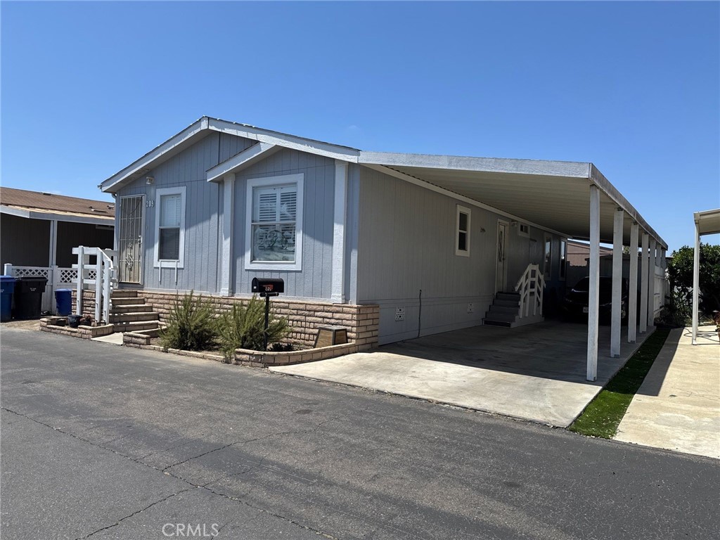9080 Bloomfield Ave 209, Cypress CA 90630 - photo 1