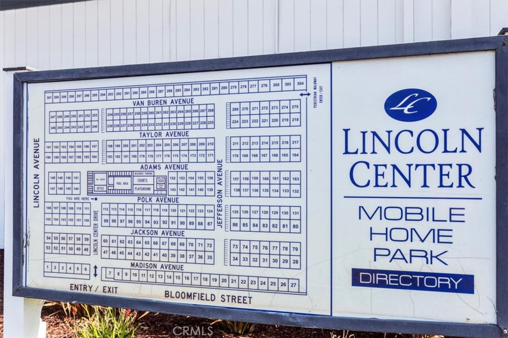 Community Amenities: Lincoln Center offers a pool, wading pool, basketball courts, gym, dog-friendly area, pool tables, - 9080 Bloomfield Avenue 293, Cypress CA 90630 - photo 28