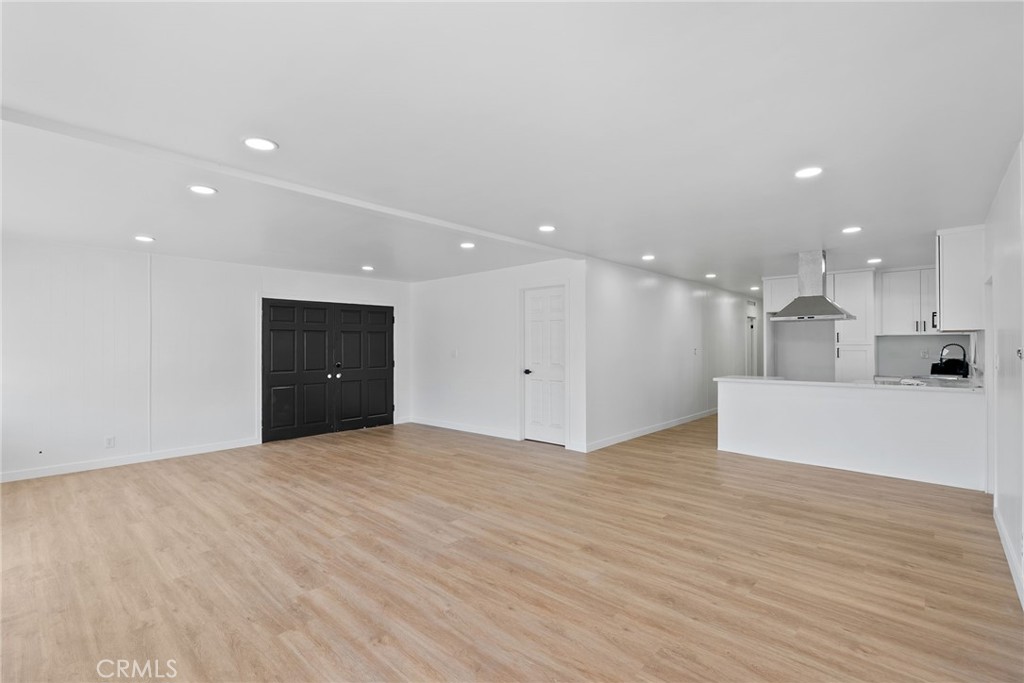 9080 Bloomfield Avenue 72, Cypress CA 90630 - photo 4