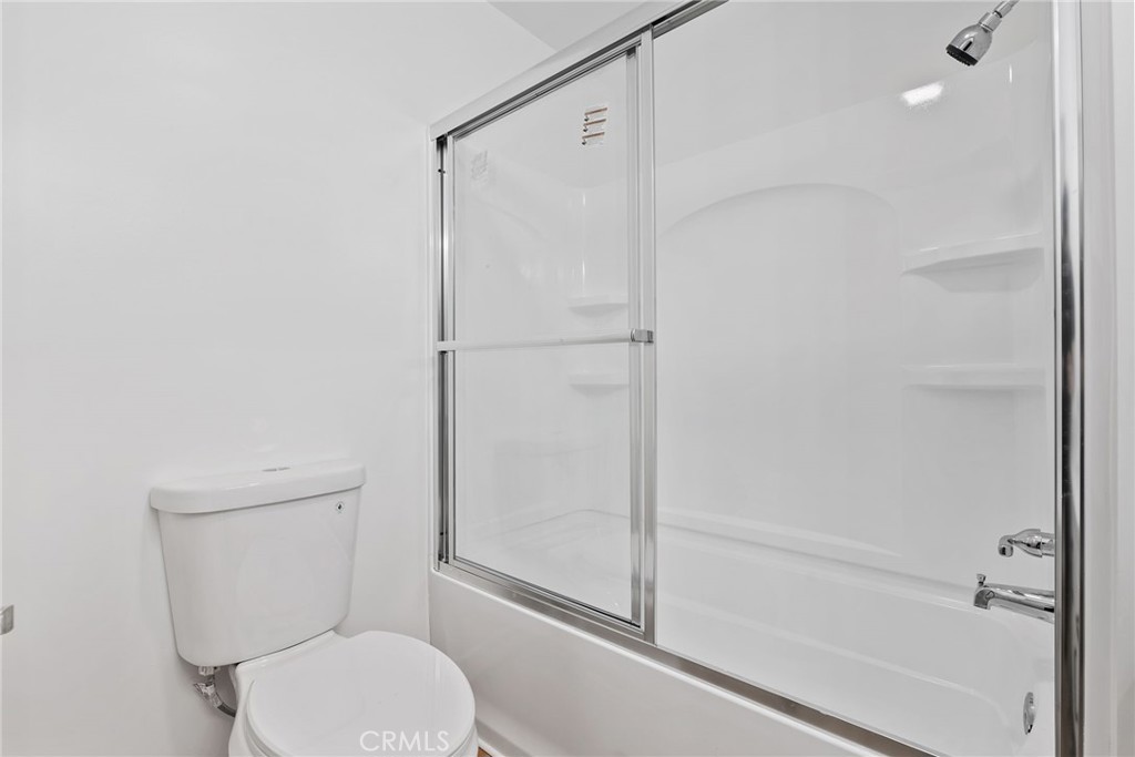9080 Bloomfield Avenue 72, Cypress CA 90630 - photo 12