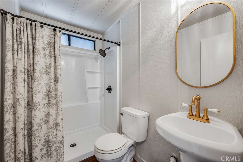 9080 Bloomfield Avenue 8, Cypress CA 90630 - photo 21