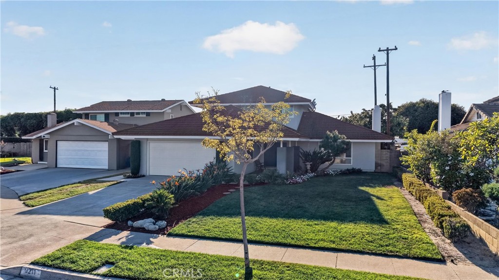 9211 Julie Beth, Cypress CA 90630 - photo 2