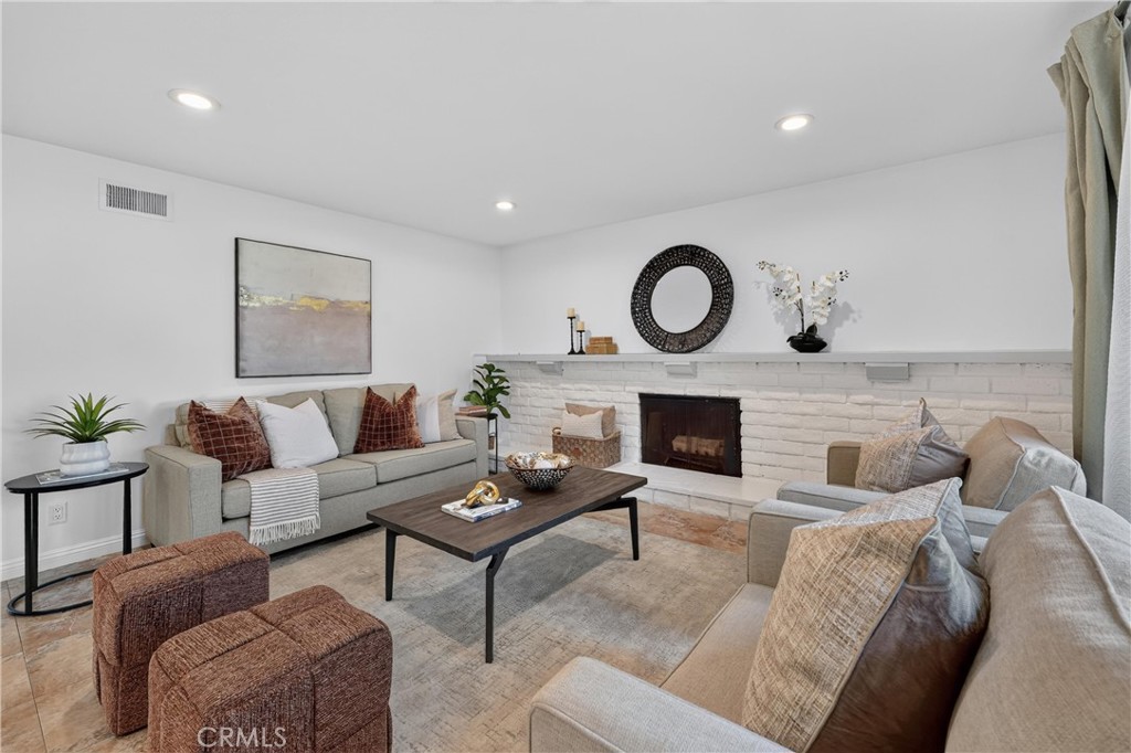 9211 Julie Beth, Cypress CA 90630 - photo 8