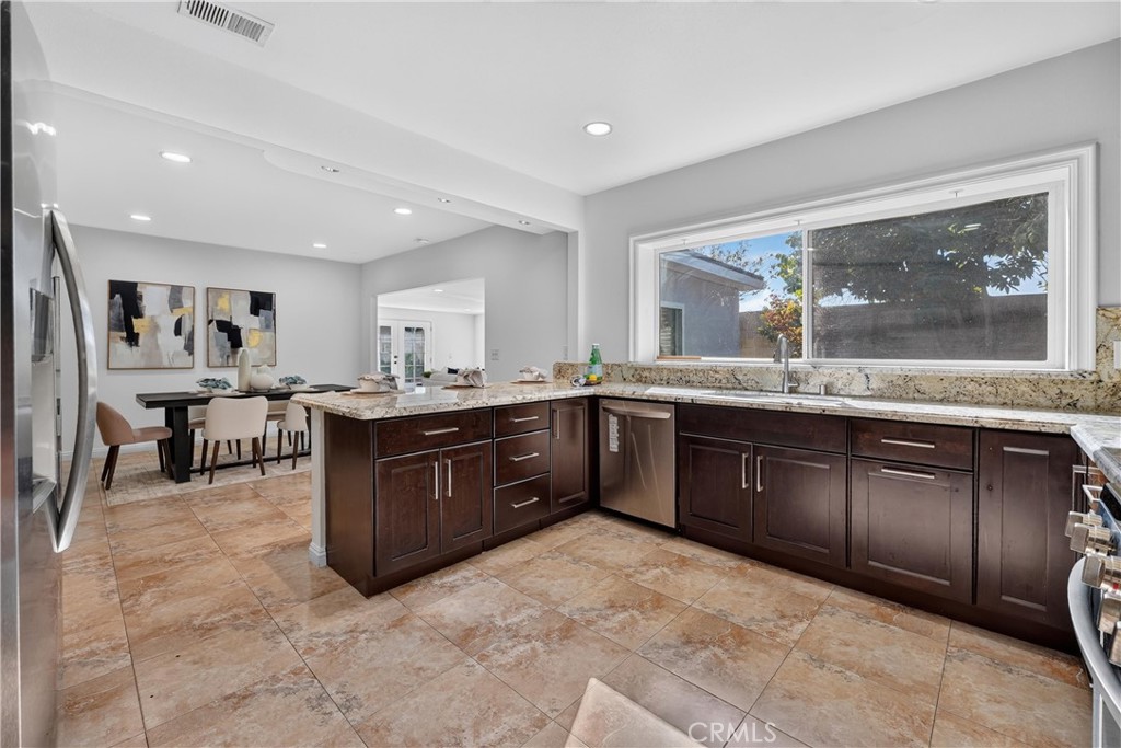 9211 Julie Beth, Cypress CA 90630 - photo 24