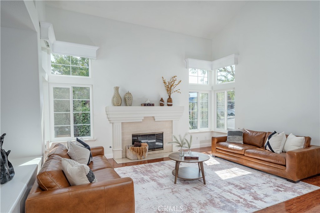 9574 Tivoli, Cypress CA 90630 - photo 1