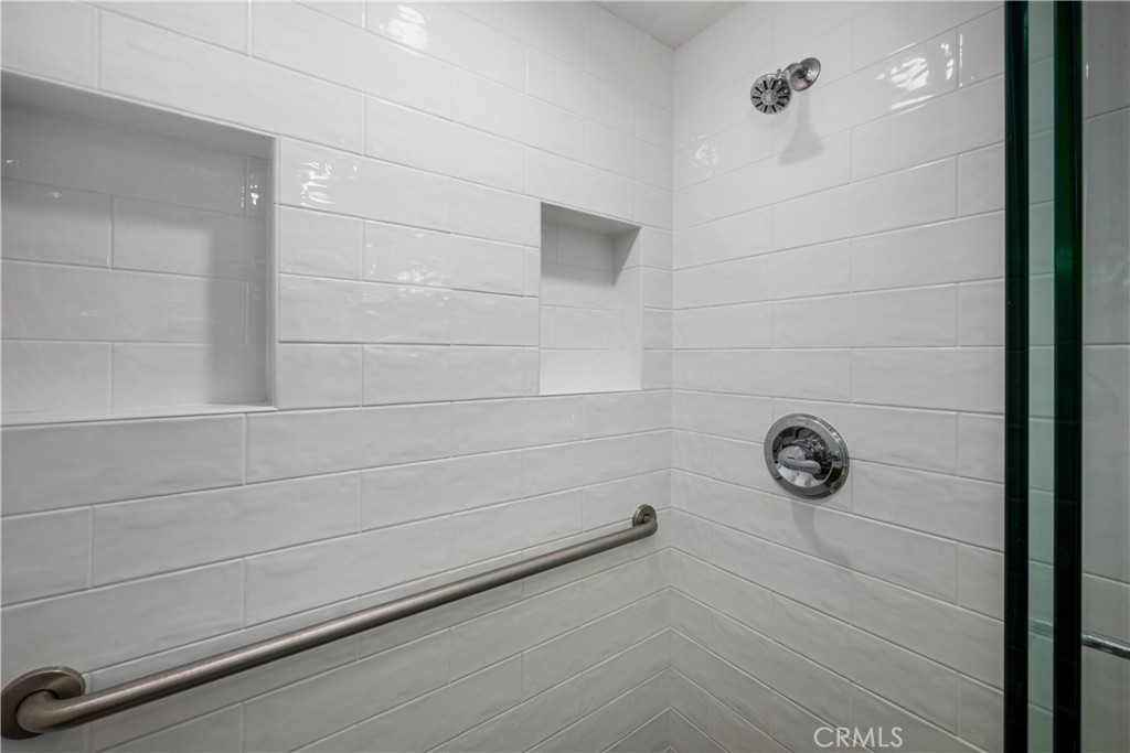 9658 Bloomfield Avenue, Cypress CA 90630 - photo 38