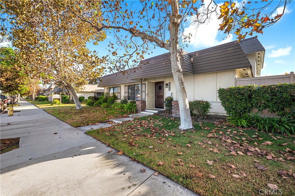 9658 Bloomfield Avenue, Cypress CA 90630 - photo 49