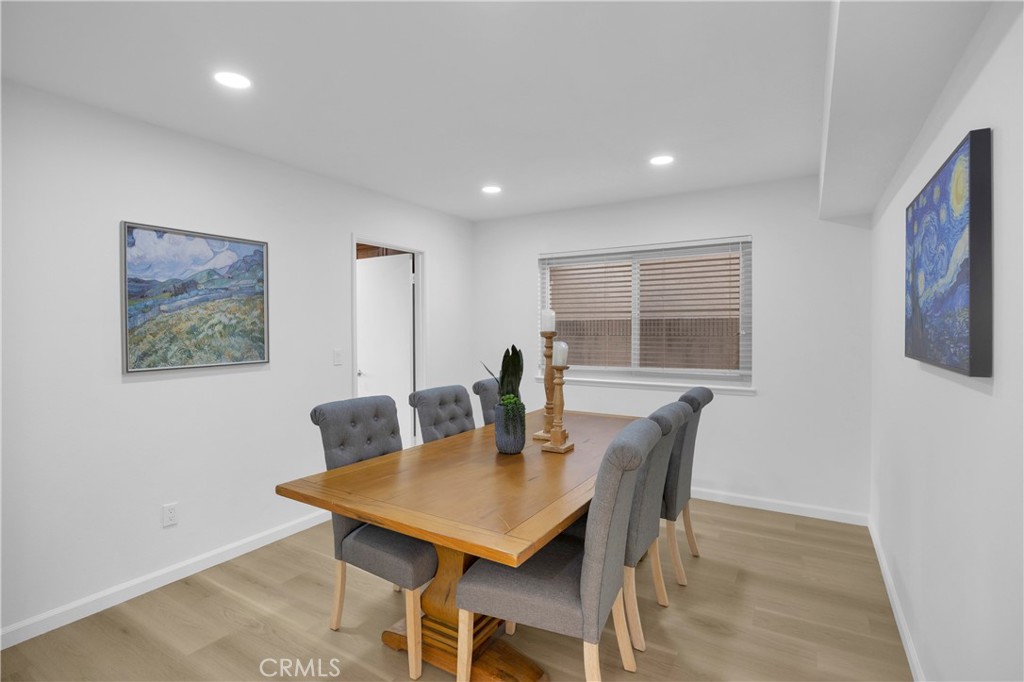 9683 Amberwick Circle, Cypress CA 90630 - photo 11