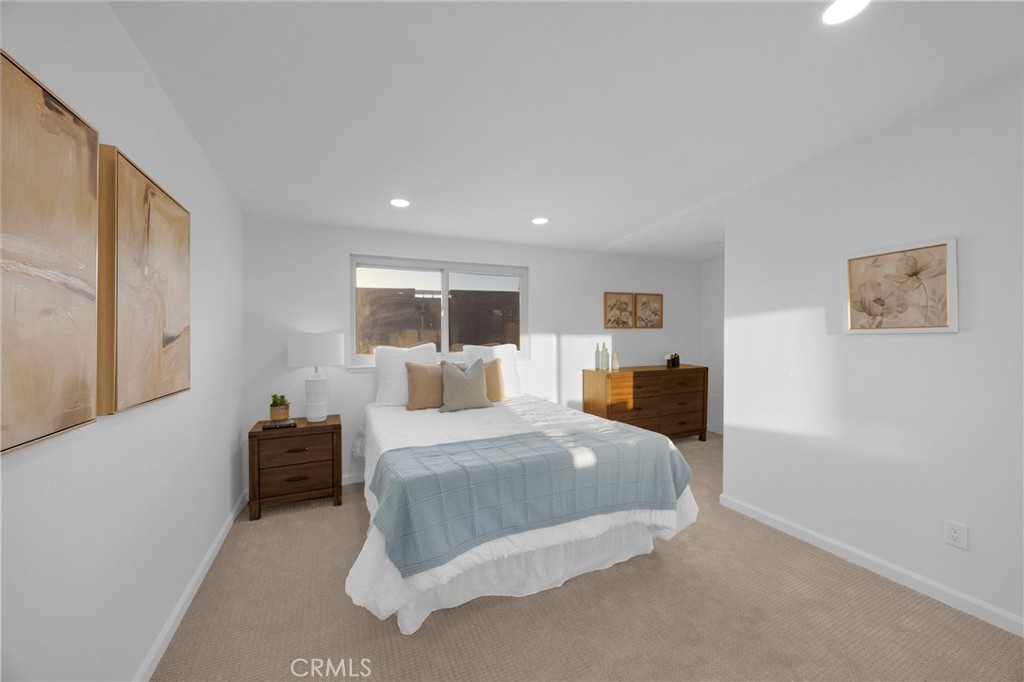 9683 Amberwick Circle, Cypress CA 90630 - photo 37