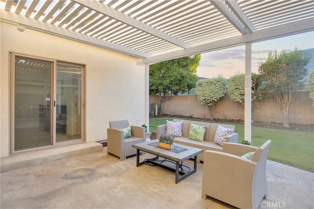 9683 Amberwick Circle, Cypress CA 90630 - photo 46