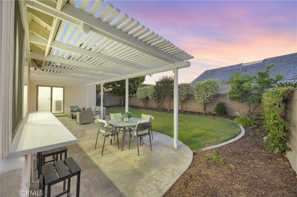 9683 Amberwick Circle, Cypress CA 90630 - photo 48