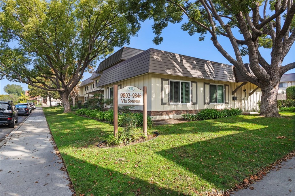 9824 Via Sonoma, Cypress CA 90630 - photo 1
