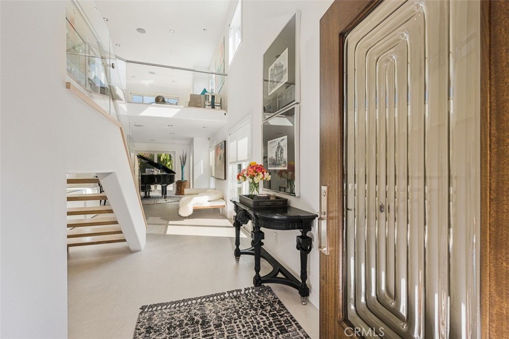 Welcome Home to .... 10 Monaco Designer Model Home - 10 Monaco, Dana Point CA 92629 - photo 1