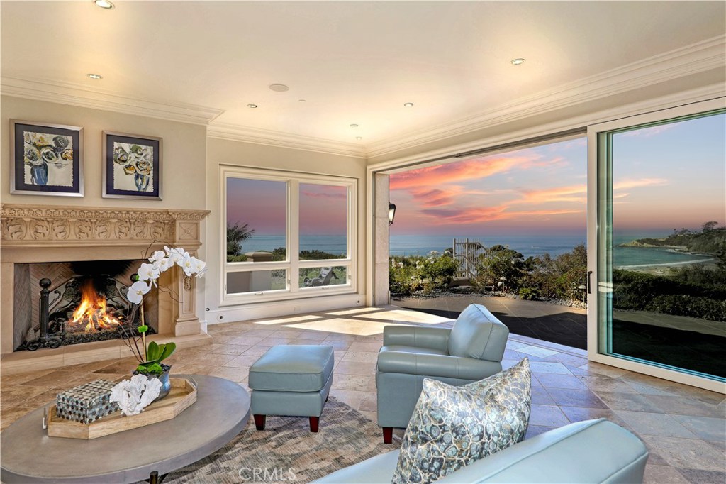 11 Ritz Cove Drive, Dana Point CA 92629 - photo 1