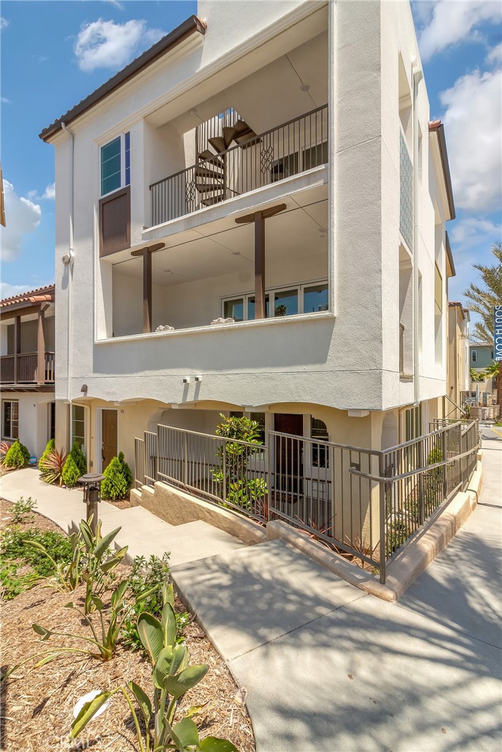 112 Doheny Way, Dana Point CA 92629 - photo 1